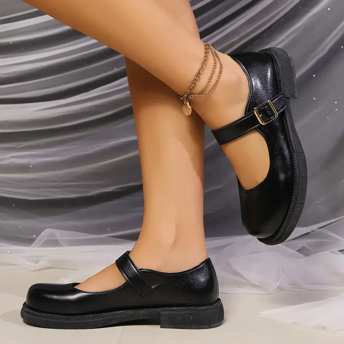 Catharina - Mary Janes Negros